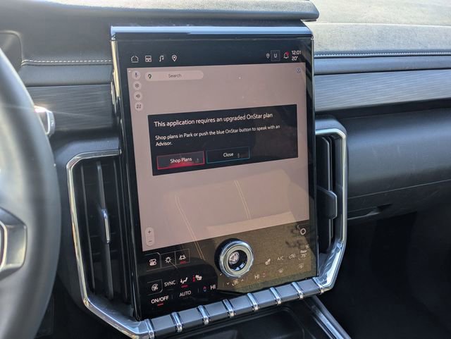 Used 2025 GMC Acadia Elevation image 21