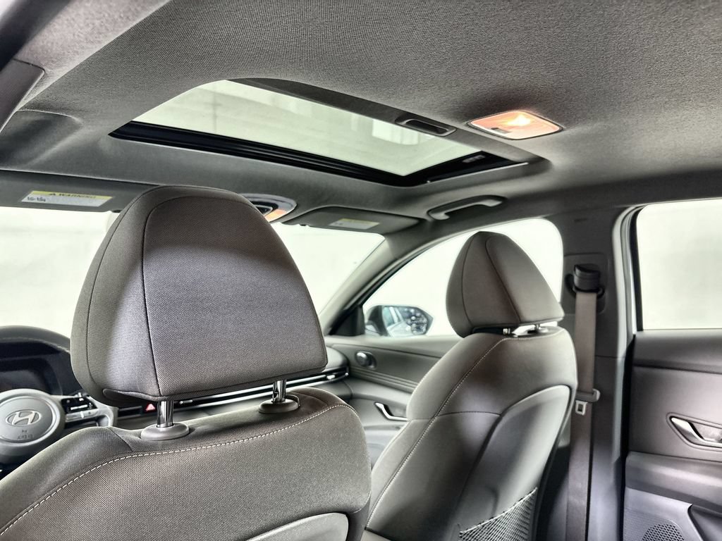 New 2026 Hyundai Elantra SEL Sport Premium FWD image 16