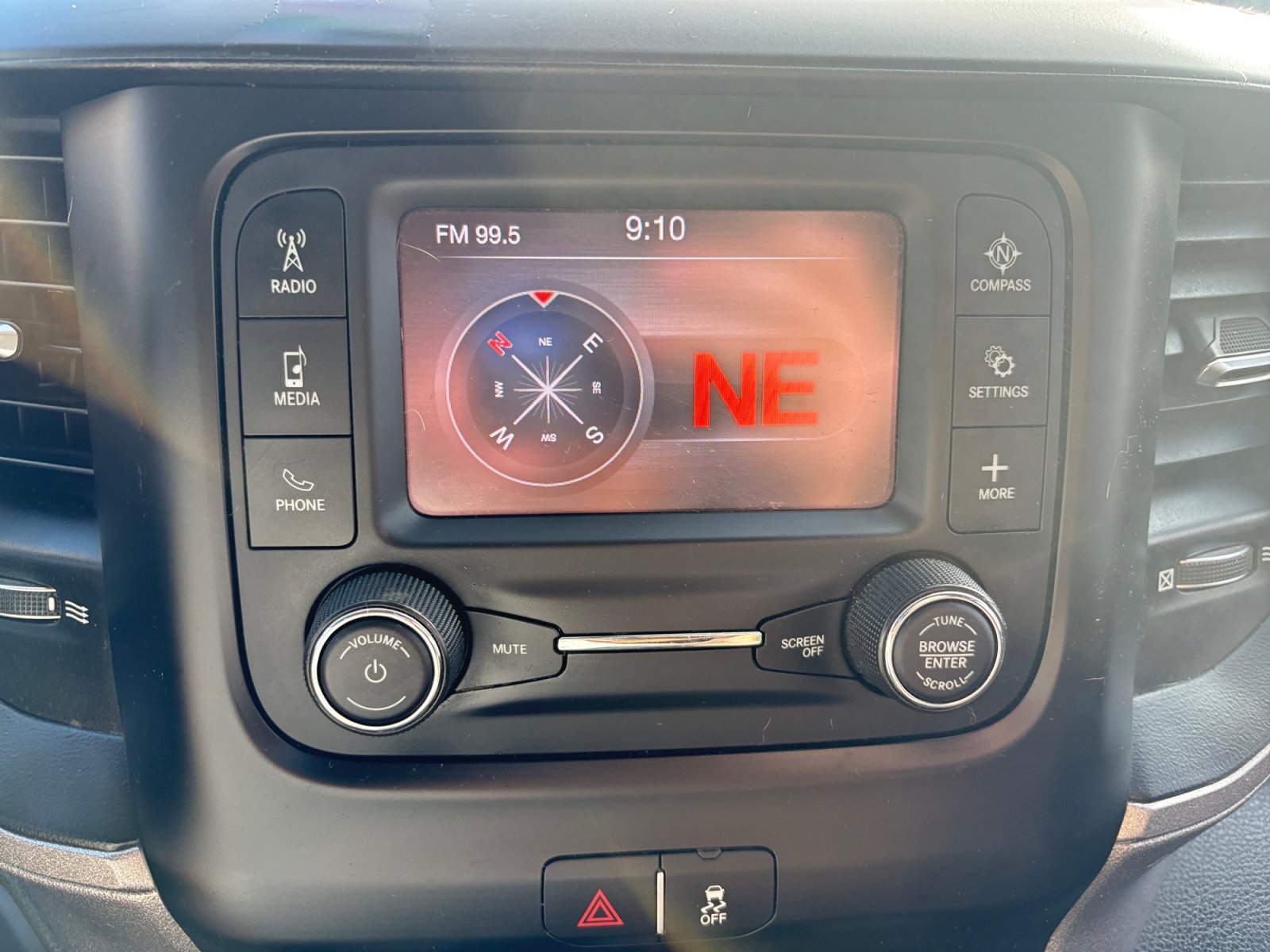 Certified 2020 RAM 3500 Tradesman AWD/4WD image 15