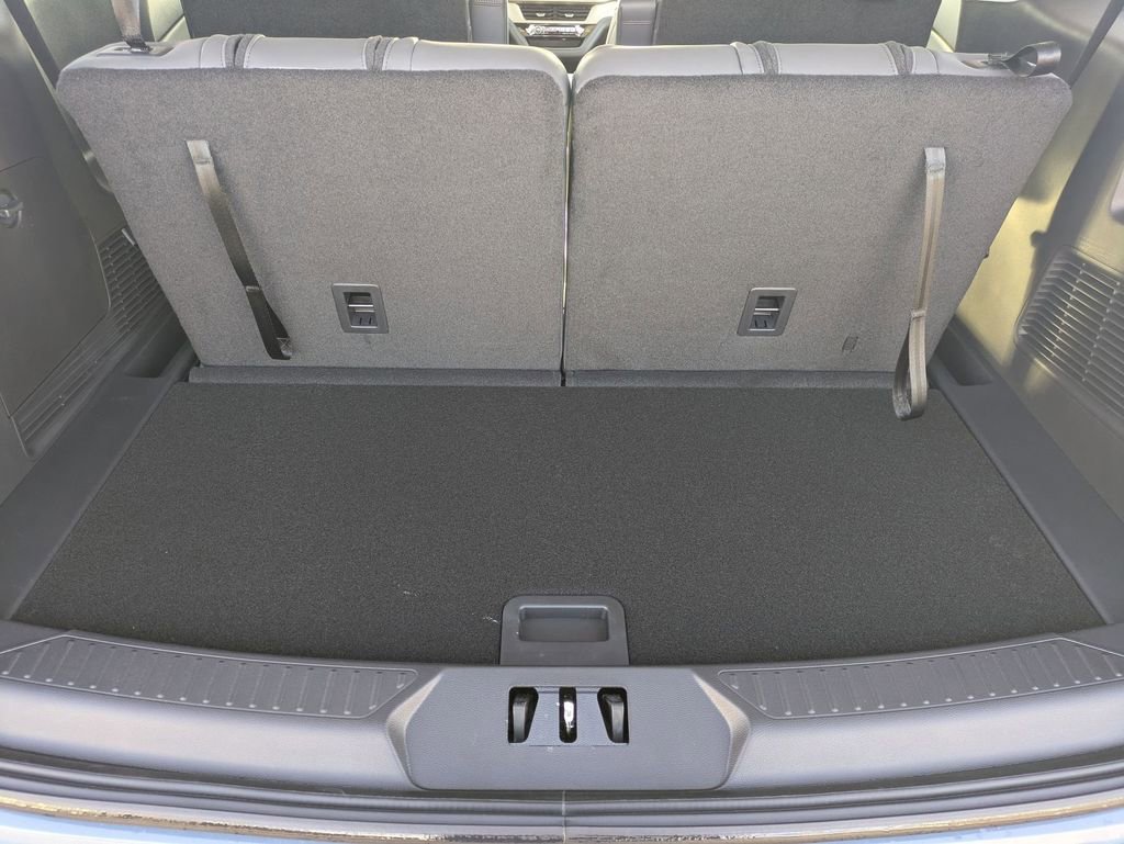 New 2026 Ford Explorer Active w/ Active Comfort Package AWD/4WD image 7