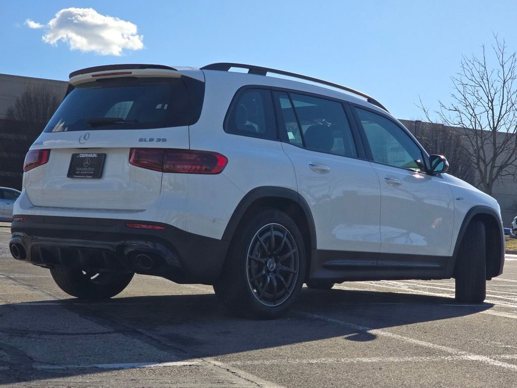 New 2025 Mercedes-Benz GLB 35 AMG 4MATIC image 16