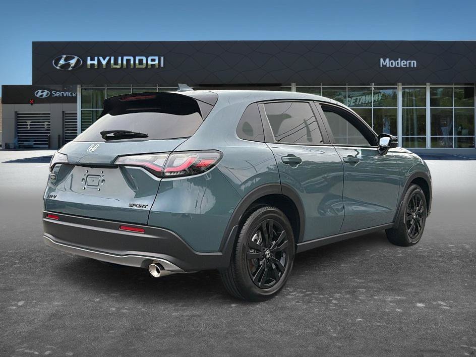 Used 2026 Honda HR-V Sport image 4