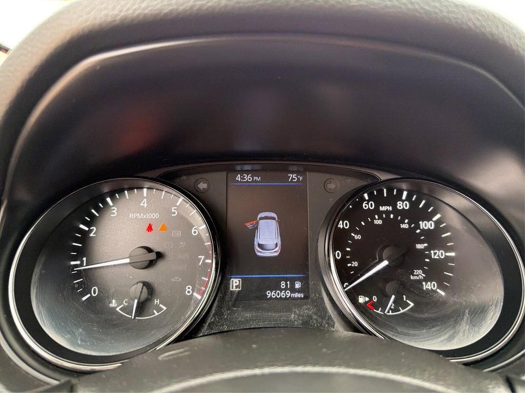 Used 2019 Nissan Rogue Sport SL image 16