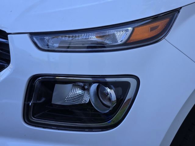 Used 2023 Hyundai Venue SEL w/ Cargo Package FWD image 11