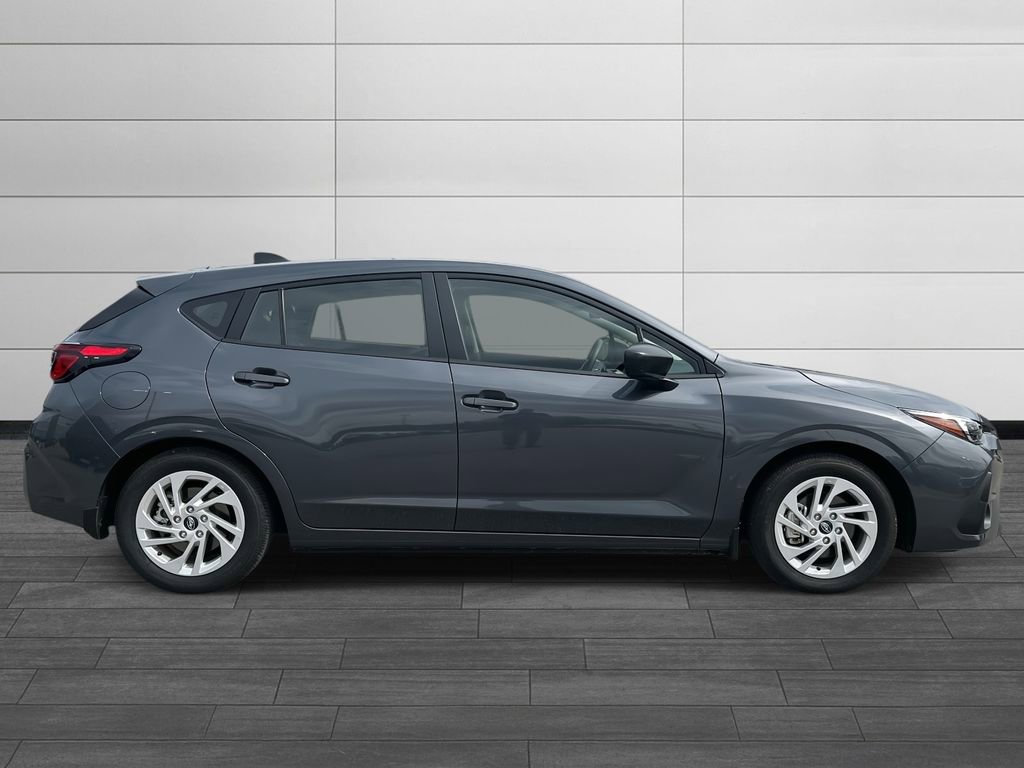 Used 2025 Subaru Impreza 2.0i image 2