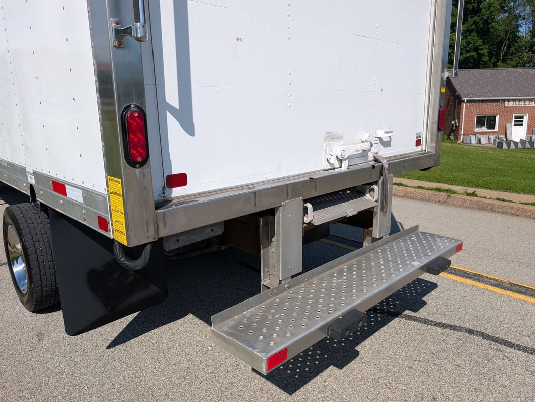 Used 2022 RAM 4500 Tradesman RWD image 30