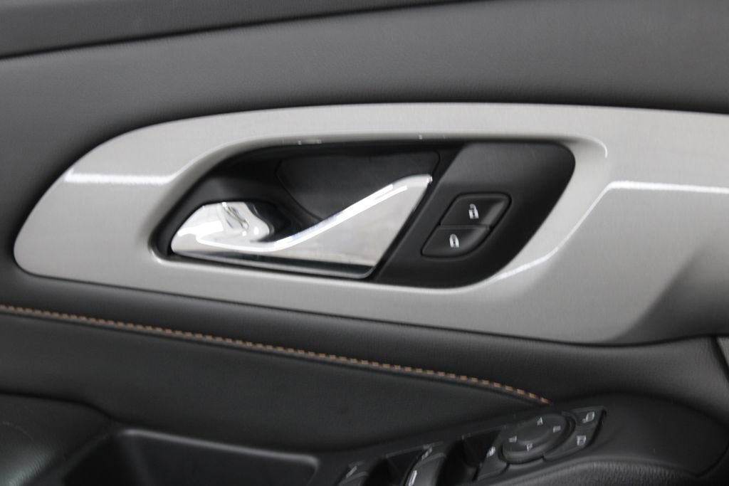 Used 2021 Chevrolet Traverse LT w/ LPO, Cargo Package image 35