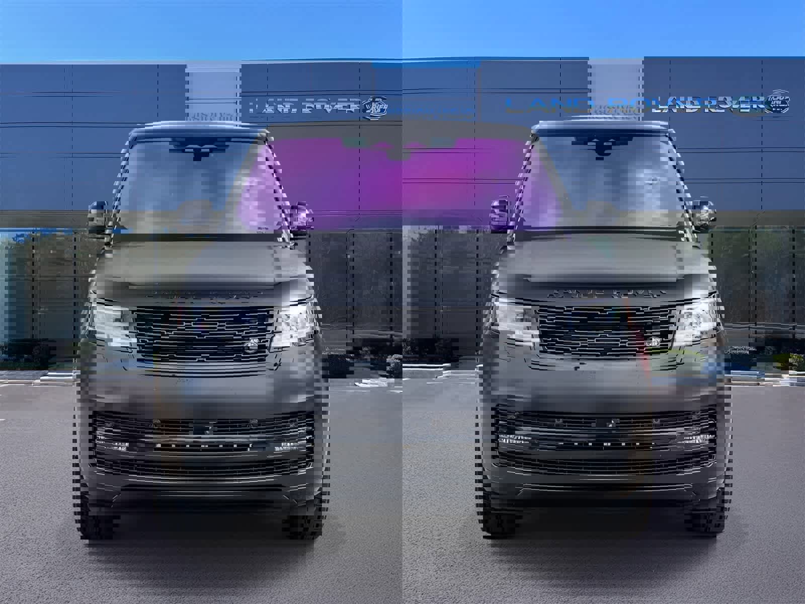 Used 2023 Land Rover Range Rover SE image 2