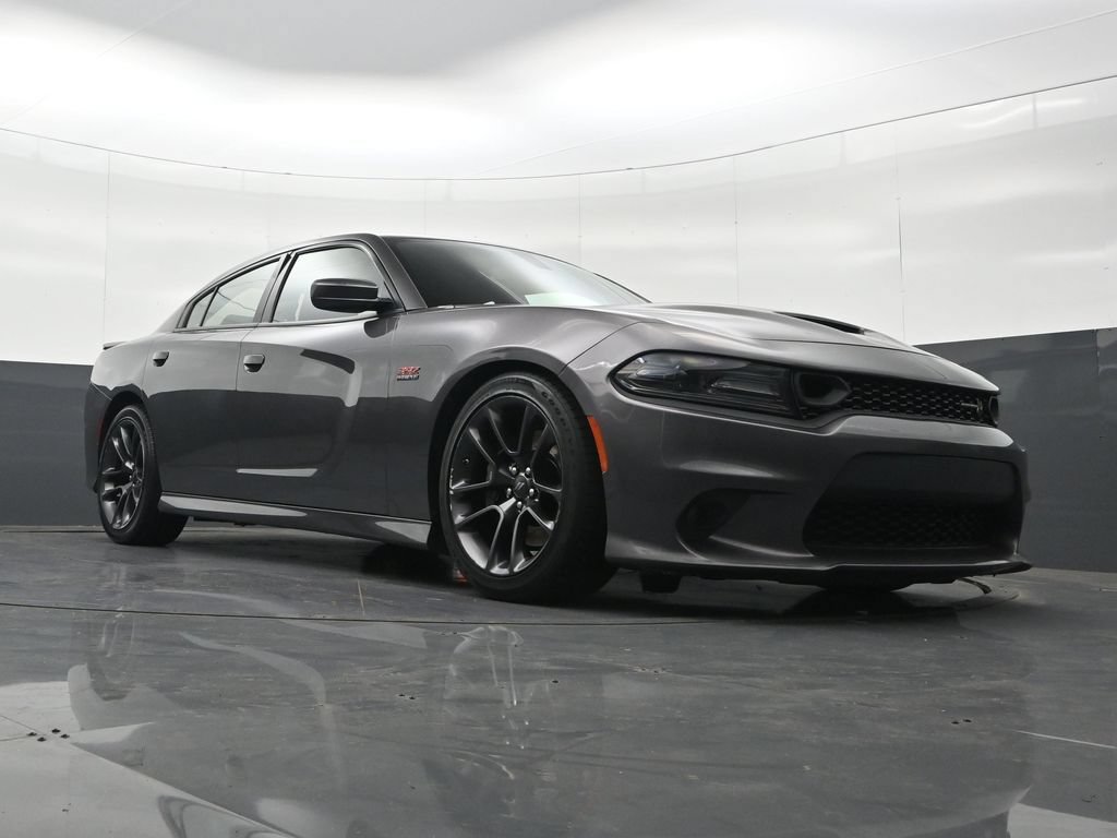Used 2022 Dodge Charger Scat Pack RWD image 35