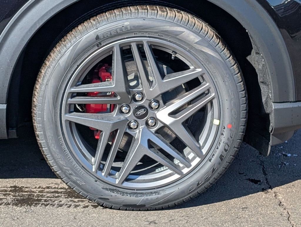 New 2026 Ford Explorer ST w/ Sun And Sound Package image 19