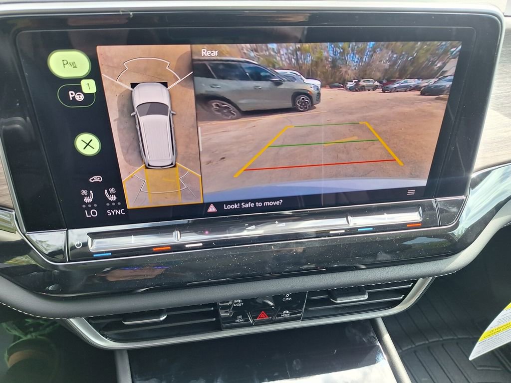 New 2026 Volkswagen Atlas SEL Premium R-Line image 16