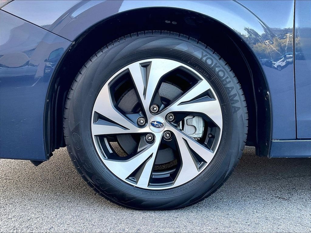 Used 2025 Subaru Legacy Premium AWD/4WD image 7