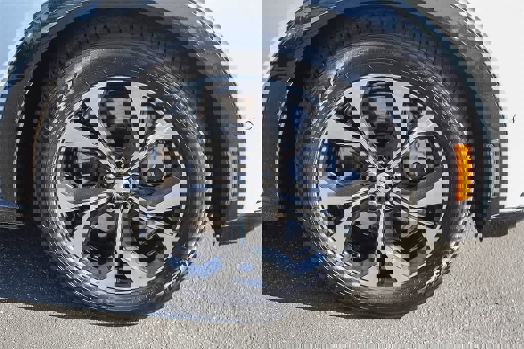 Used 2022 Ford Mustang Mach-E Premium image 12