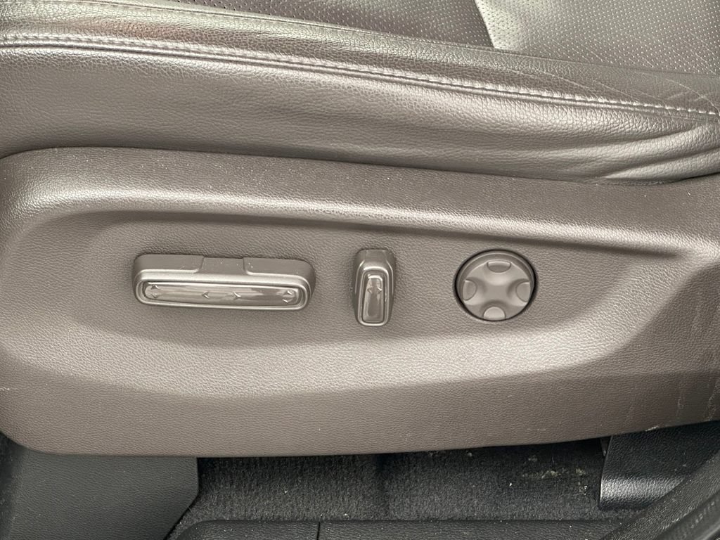 Used 2019 Honda Odyssey Elite image 39