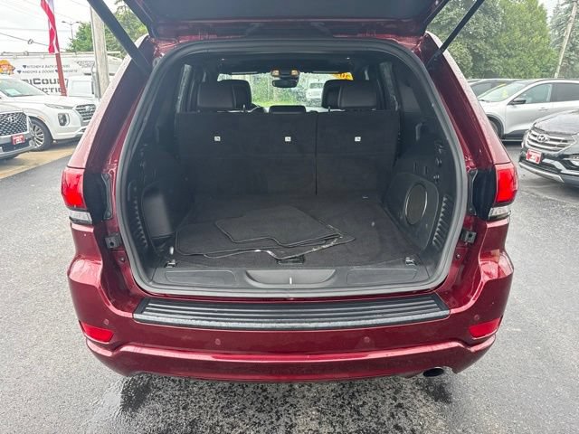 Used 2021 Jeep Grand Cherokee Laredo X AWD/4WD image 16