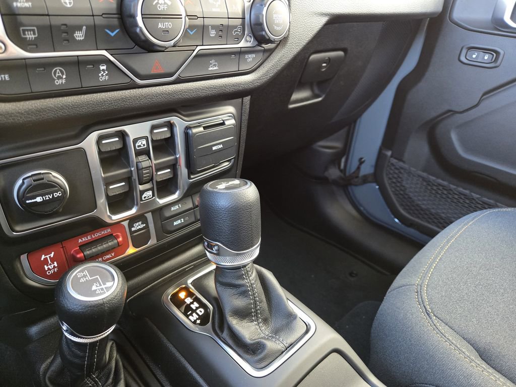 New 2026 Jeep Wrangler Willys AWD/4WD image 13