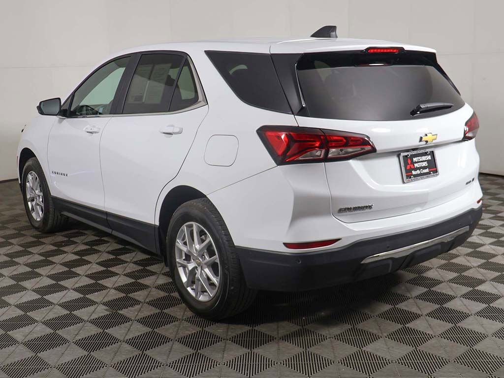 Used 2024 Chevrolet Equinox LT AWD/4WD image 8