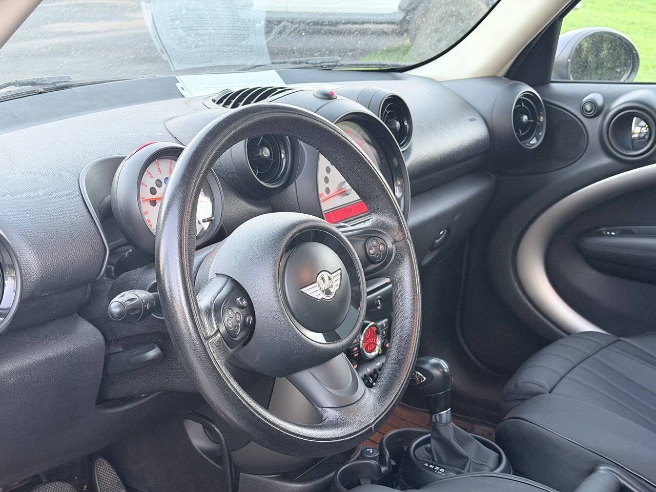 Used 2014 MINI Cooper Countryman FWD image 12