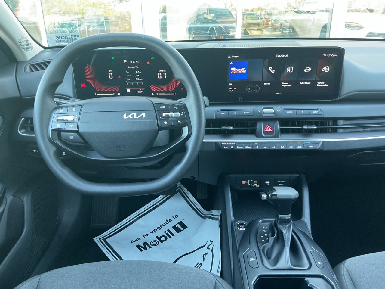 Used 2025 Kia K4 FWD image 11