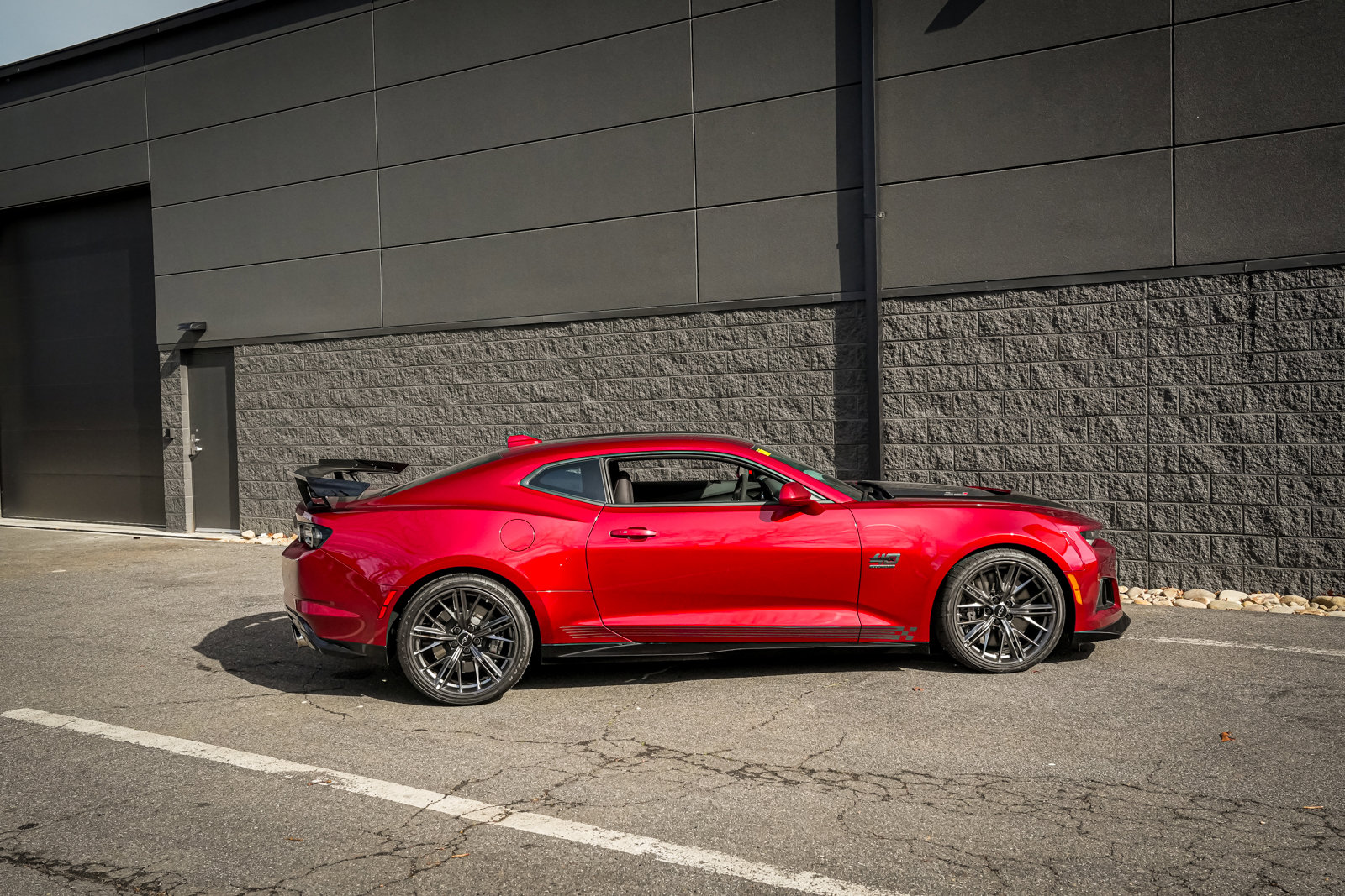 Used 2024 Chevrolet Camaro ZL1 RWD image 7
