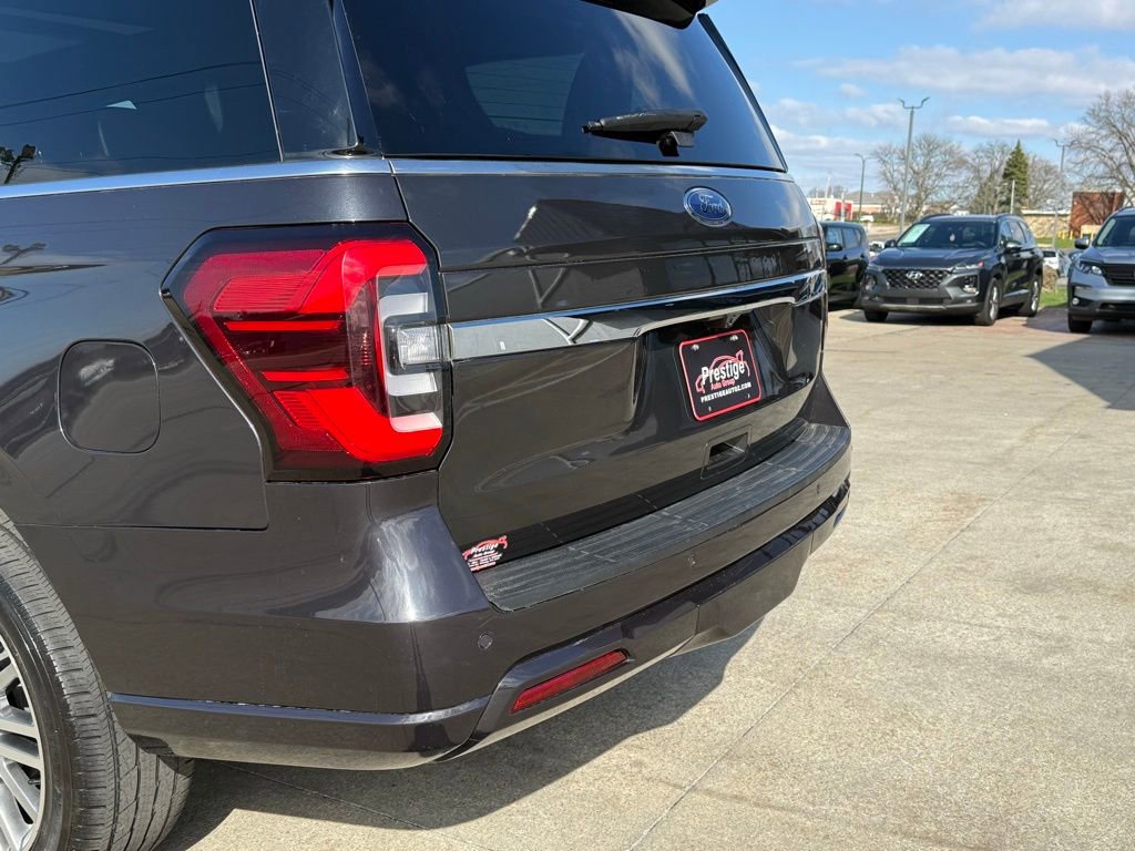 Used 2024 Ford Expedition Limited image 17