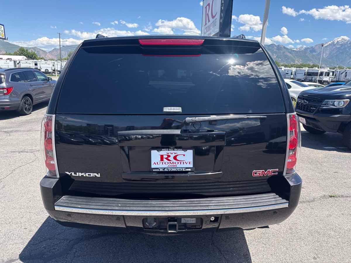 Used 2007 GMC Yukon Denali AWD/4WD image 6