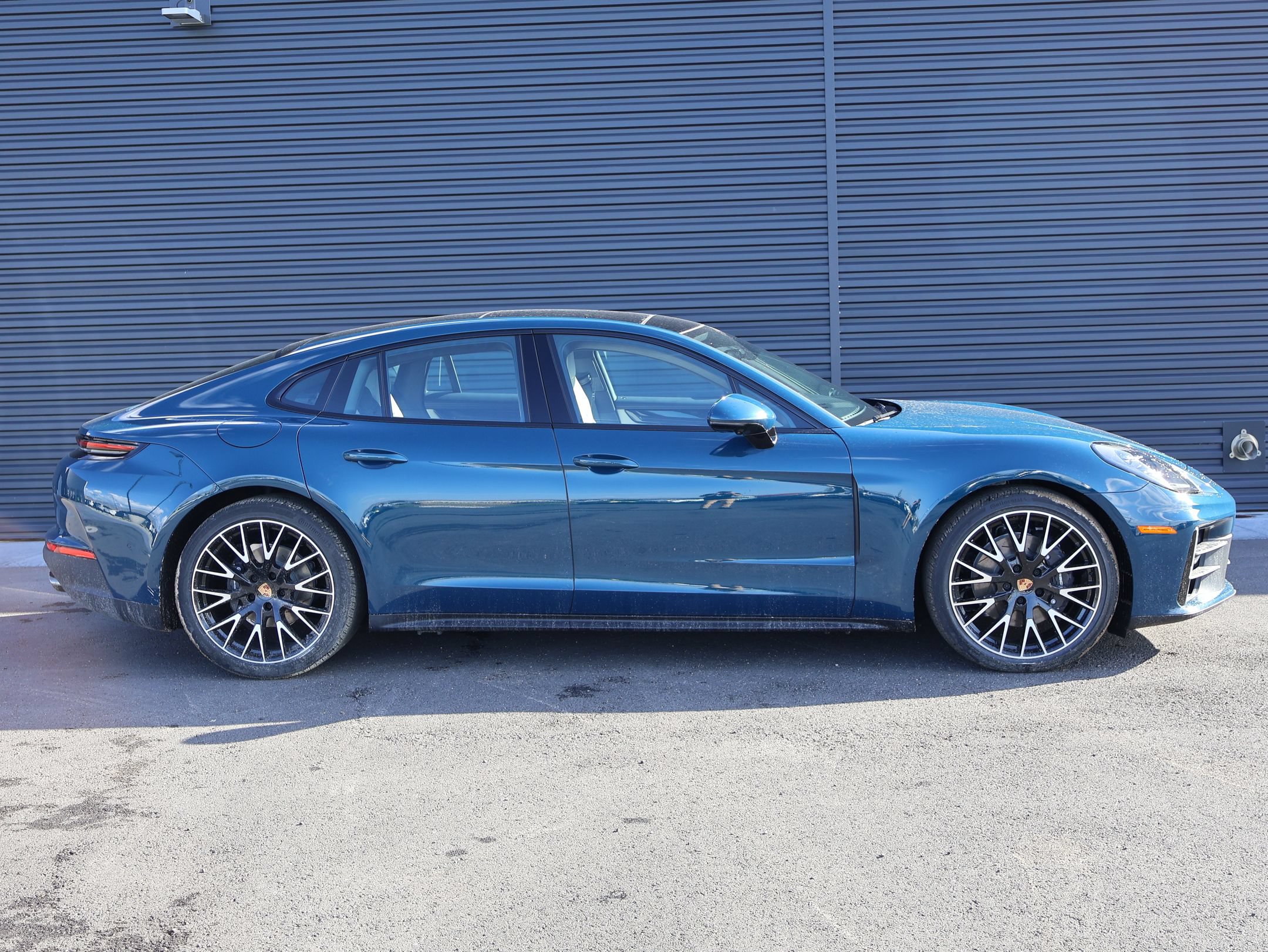 New 2026 Porsche Panamera 4 AWD/4WD image 10
