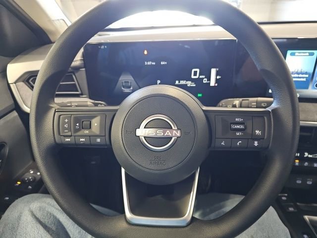 New 2026 Nissan Kicks SV image 13