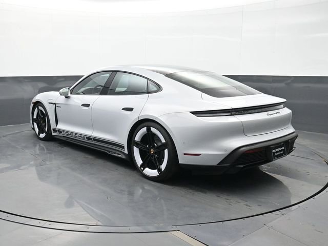 Used 2025 Porsche Taycan GTS image 3