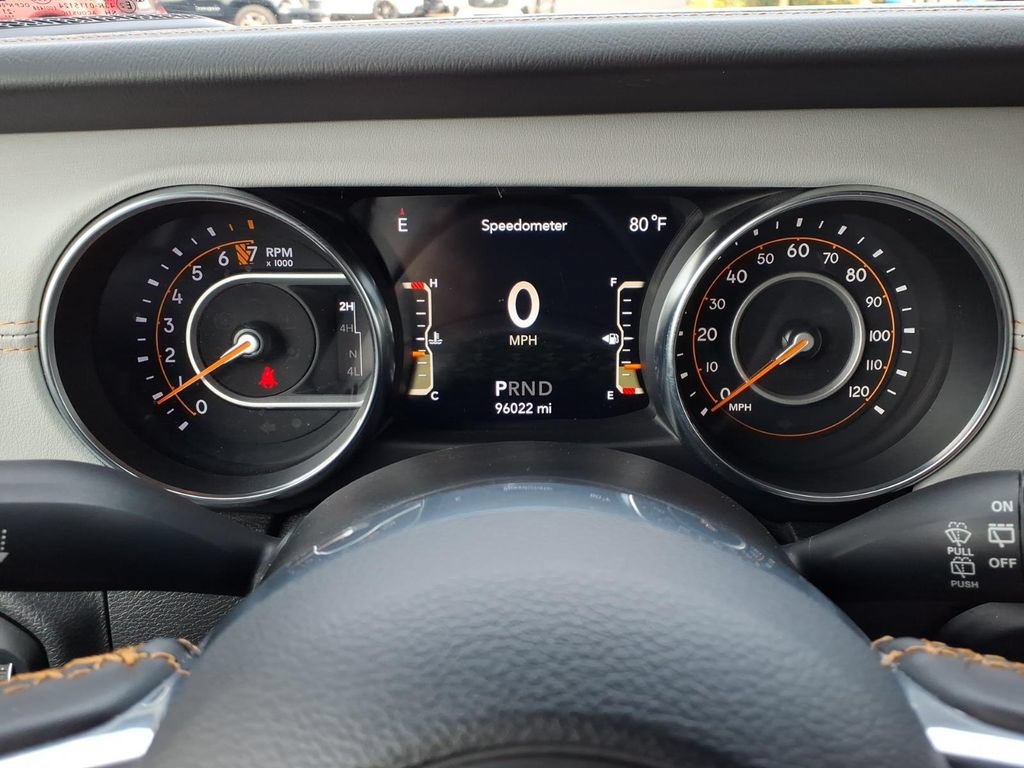 Used 2021 Jeep Wrangler Unlimited Sahara AWD/4WD image 11