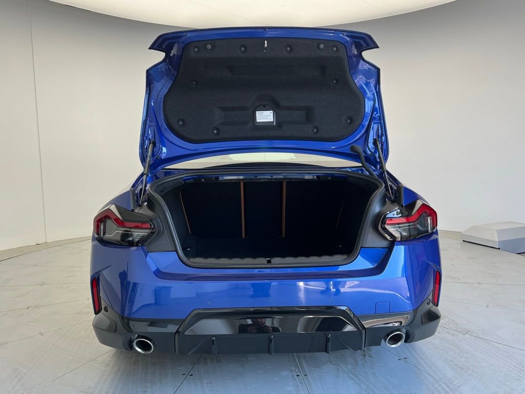 Used 2024 BMW 230i xDrive Coupe w/ M Sport Package image 5