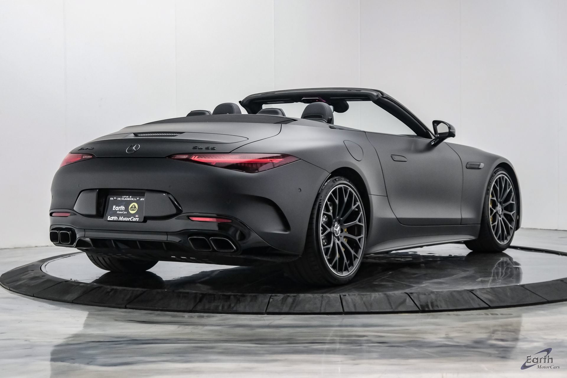 Used 2022 Mercedes-Benz SL 55 AMG 4MATIC image 22