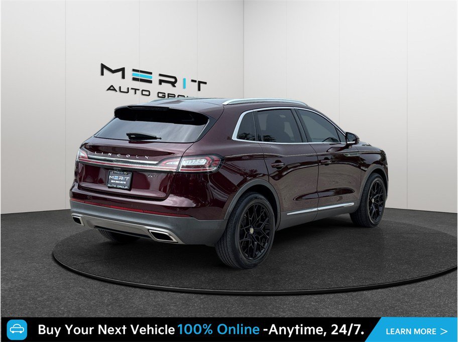 Used 2019 Lincoln Nautilus Select FWD image 9