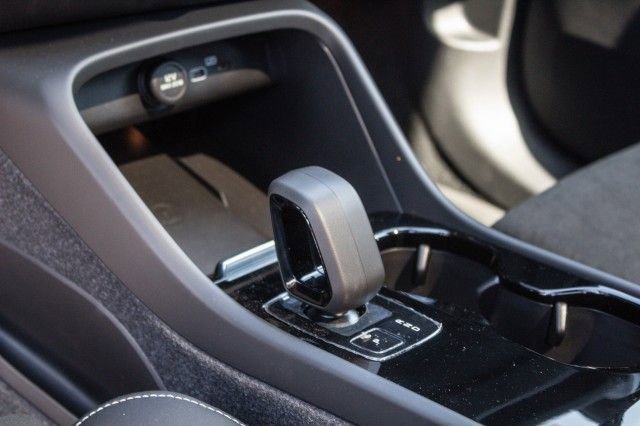 Used 2024 Volvo C40 P8 Recharge Plus w/ Climate Package image 20