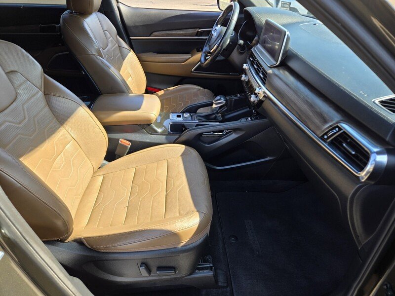Used 2020 Kia Telluride SX w/ SX Prestige Package AWD/4WD image 15