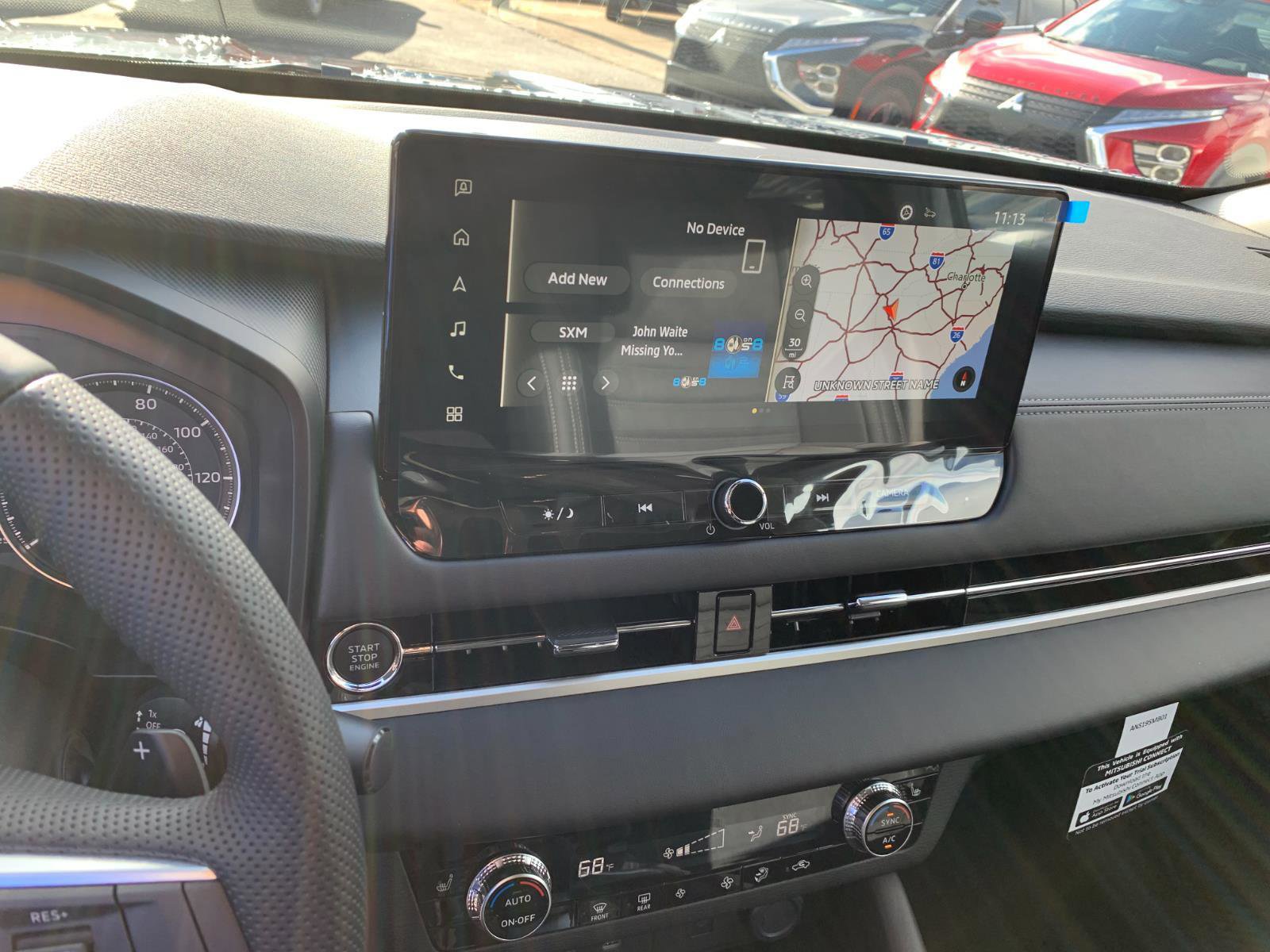 New 2025 Mitsubishi Outlander SE image 14