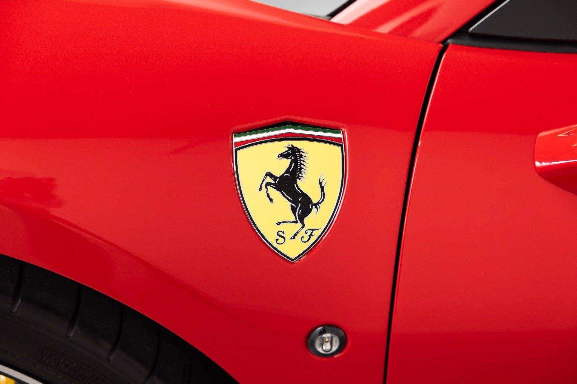 Certified 2021 Ferrari F8 Tributo RWD image 31