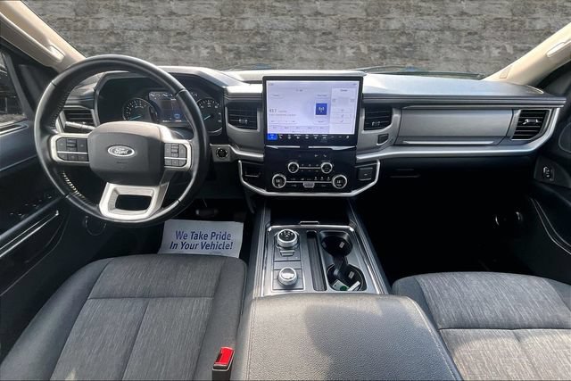 Used 2023 Ford Expedition XLT AWD/4WD image 7