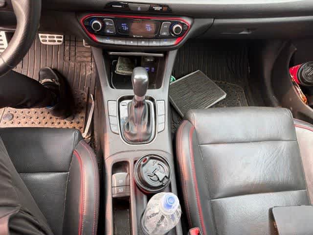 Used 2018 Hyundai Elantra GT Sport FWD image 18