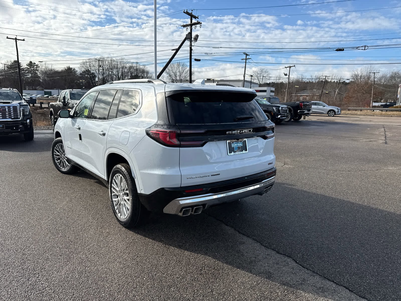 New 2026 GMC Acadia Denali w/ Super Cruise Package AWD/4WD image 5