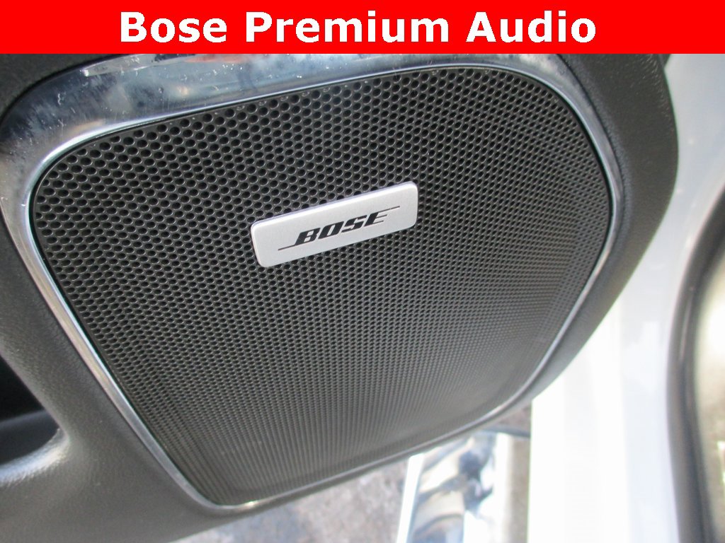 Used 2018 GMC Sierra 1500 SLT w/ SLT Premium Package image 16