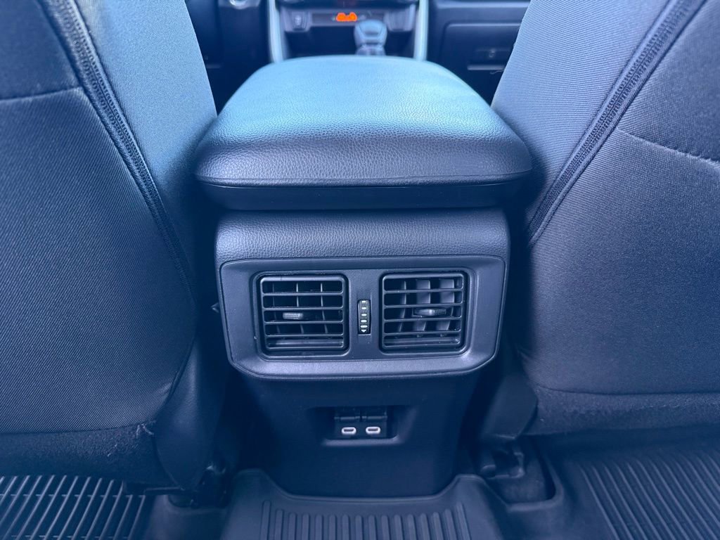 Certified 2025 Toyota RAV4 XLE AWD/4WD image 32