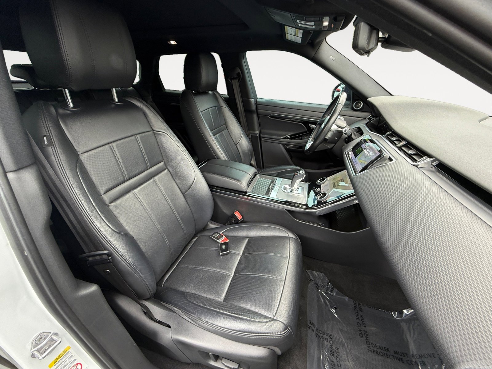 Used 2020 Land Rover Range Rover Evoque S image 19