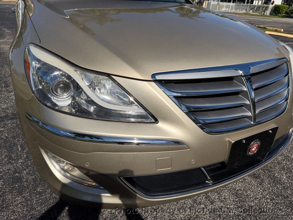 Used 2012 Hyundai Genesis 3.8 w/ Premium Pkg image 19