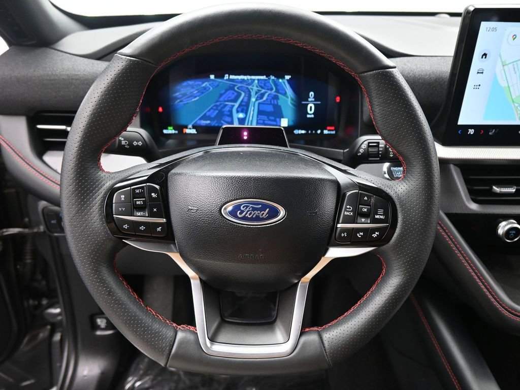 Certified 2025 Ford Explorer ST-Line image 12
