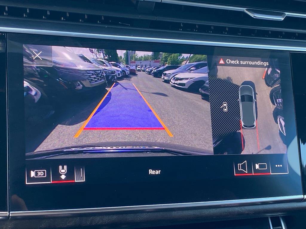 Used 2023 Audi Q7 2.0T Premium w/ Convenience Package AWD/4WD image 16