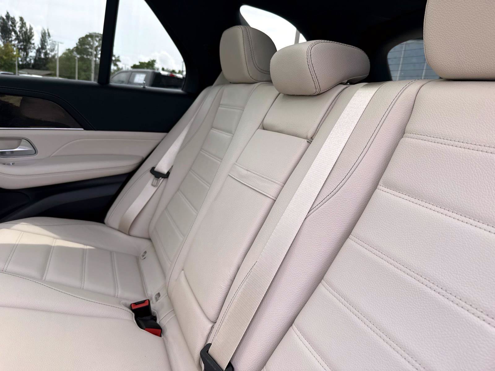 Certified 2024 Mercedes-Benz GLE 450e 4MATIC image 13