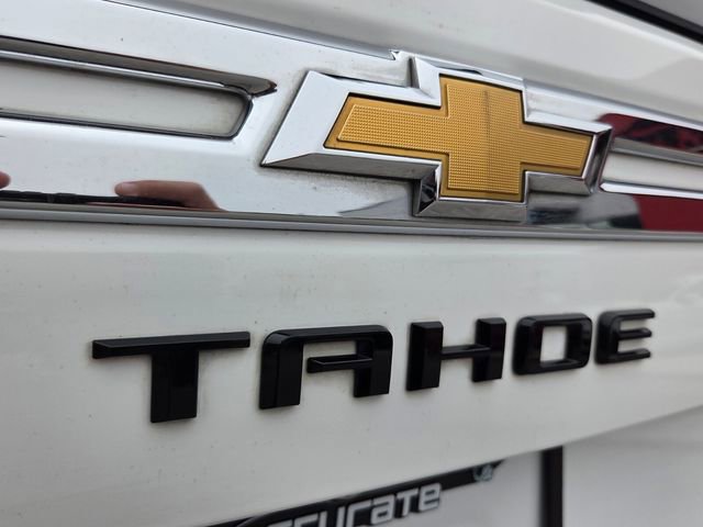 Used 2021 Chevrolet Tahoe Premier w/ Premium Package image 16