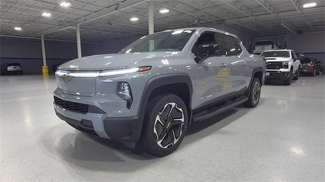 New 2026 Chevrolet Silverado EV LT image 17