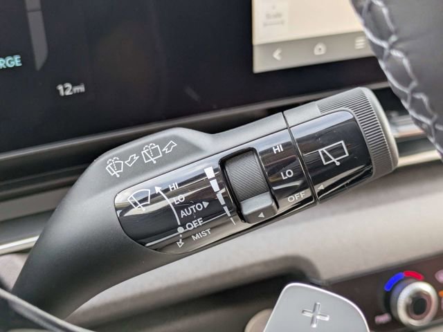 New 2026 Kia Carnival SX FWD image 30